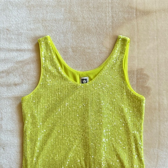 Sequined Lime Green Tank Top - Picture 3 of 4